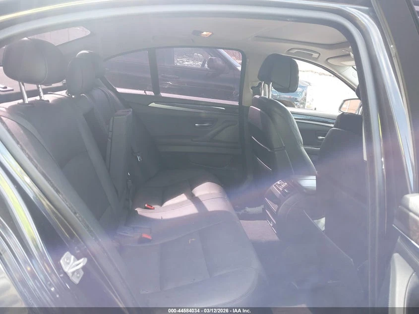 BMW 535 3.0l I, снимка 8 - Автомобили и джипове - 54369860