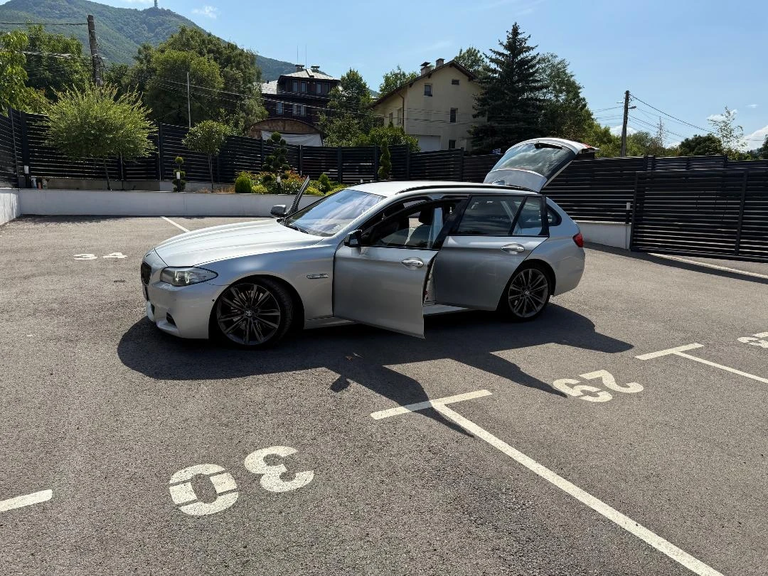 BMW 550 M Xdrive, снимка 3 - Автомобили и джипове - 54571719