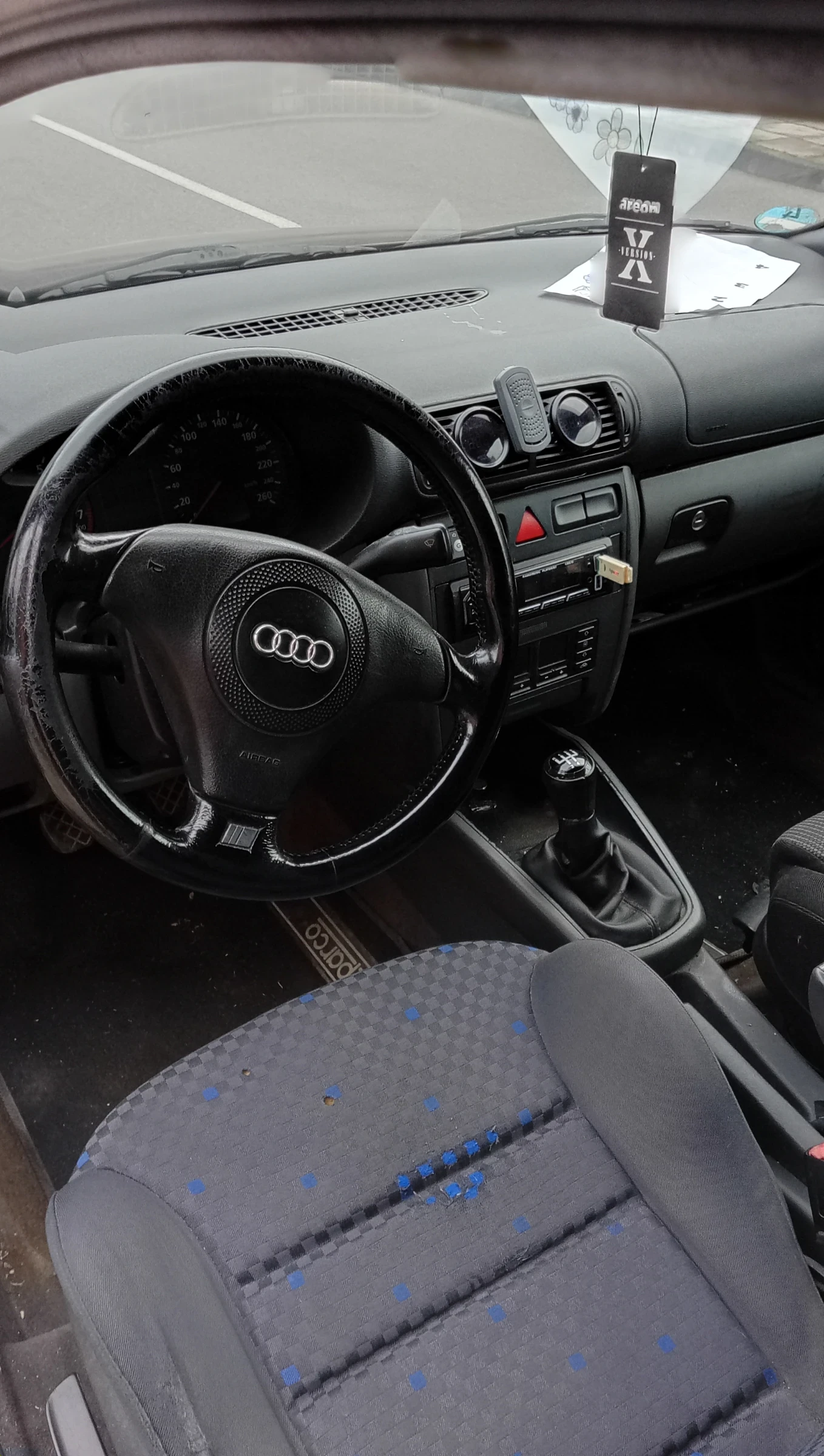 Audi A3 1.8, снимка 5 - Автомобили и джипове - 54599126
