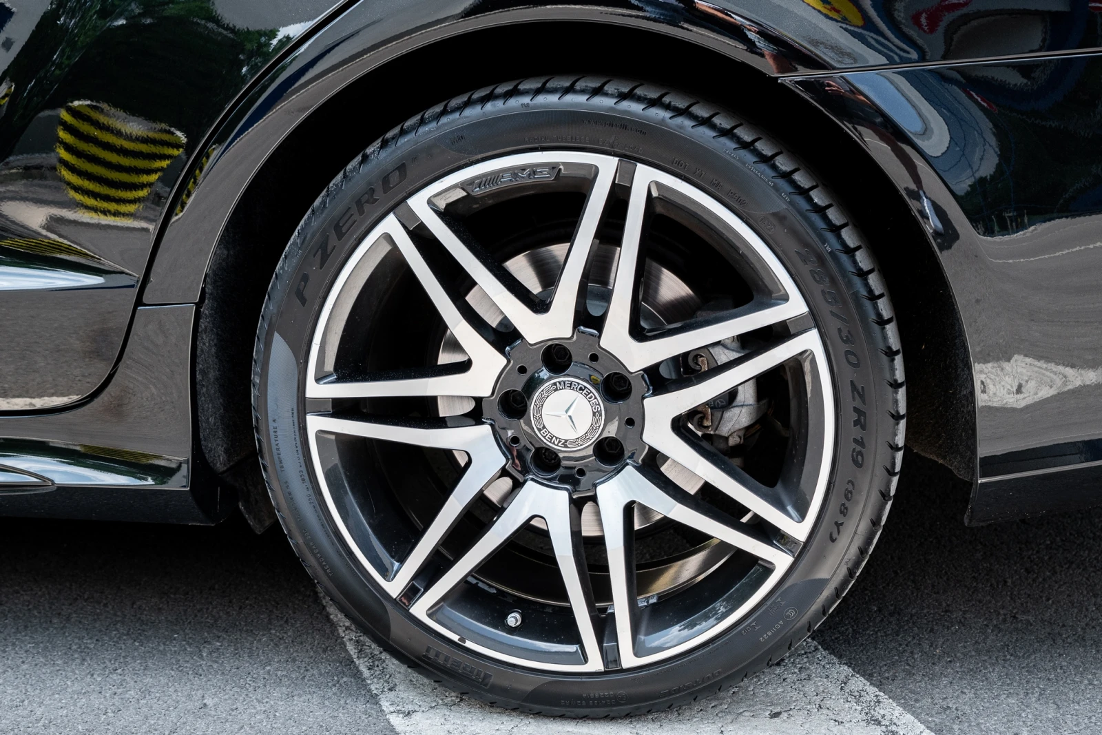 Mercedes-Benz CLS 500 4 Matic, снимка 4 - Автомобили и джипове - 54735737
