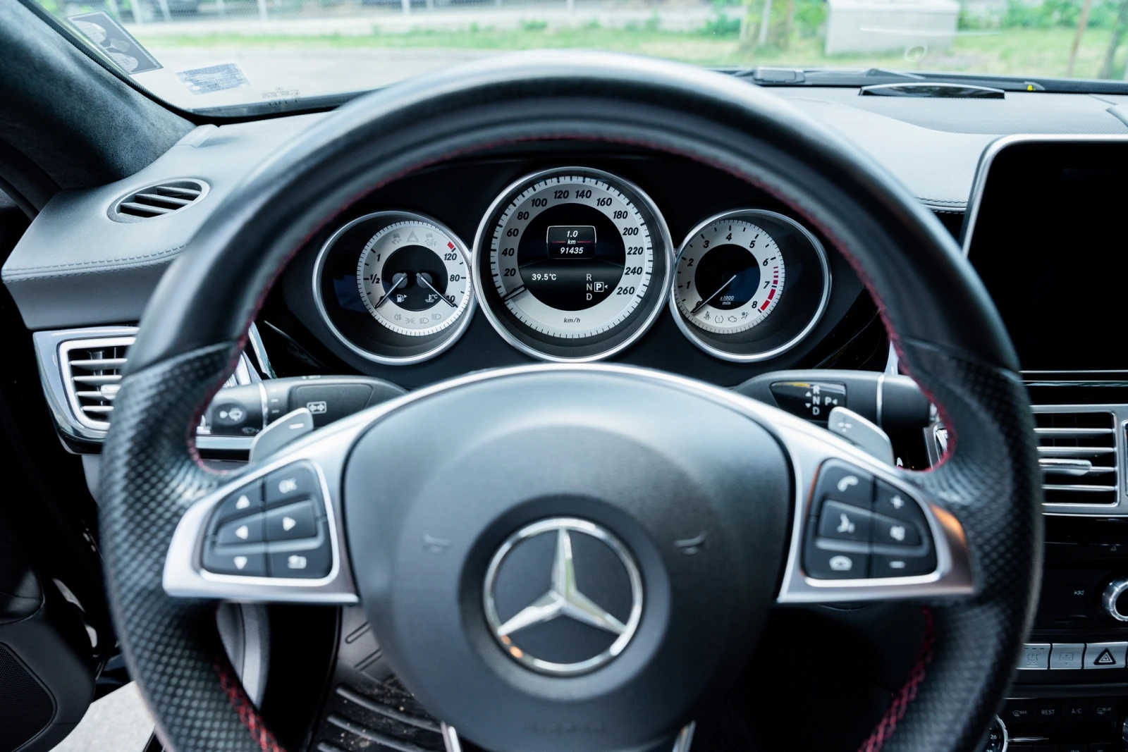 Mercedes-Benz CLS 500 4 Matic, снимка 5 - Автомобили и джипове - 54735737