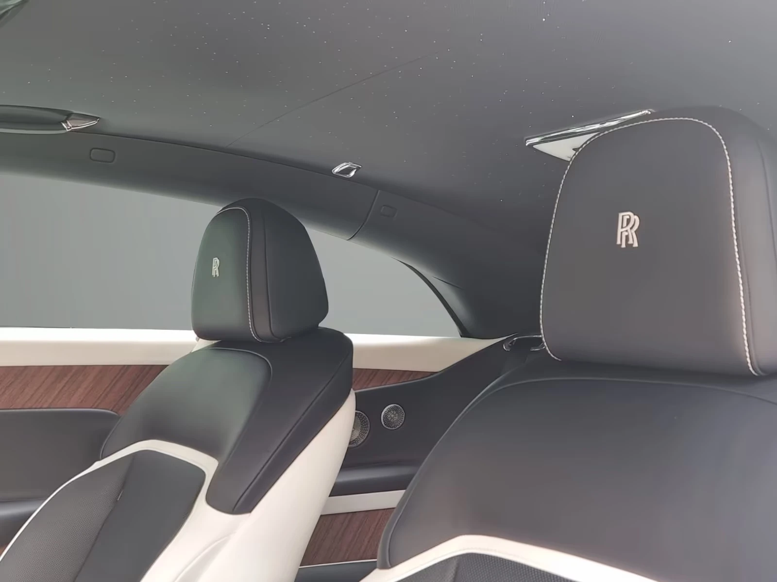 Rolls-Royce Spectre STARLIGHT SHOOTING-STAR , снимка 8 - Автомобили и джипове - 54824808