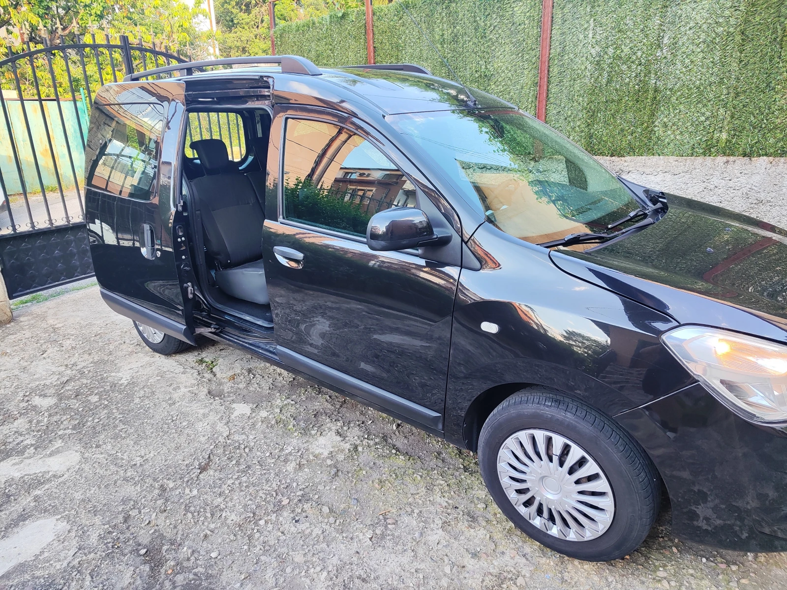 Dacia Dokker 1, 5dci 90k.c, снимка 3 - Автомобили и джипове - 54917507