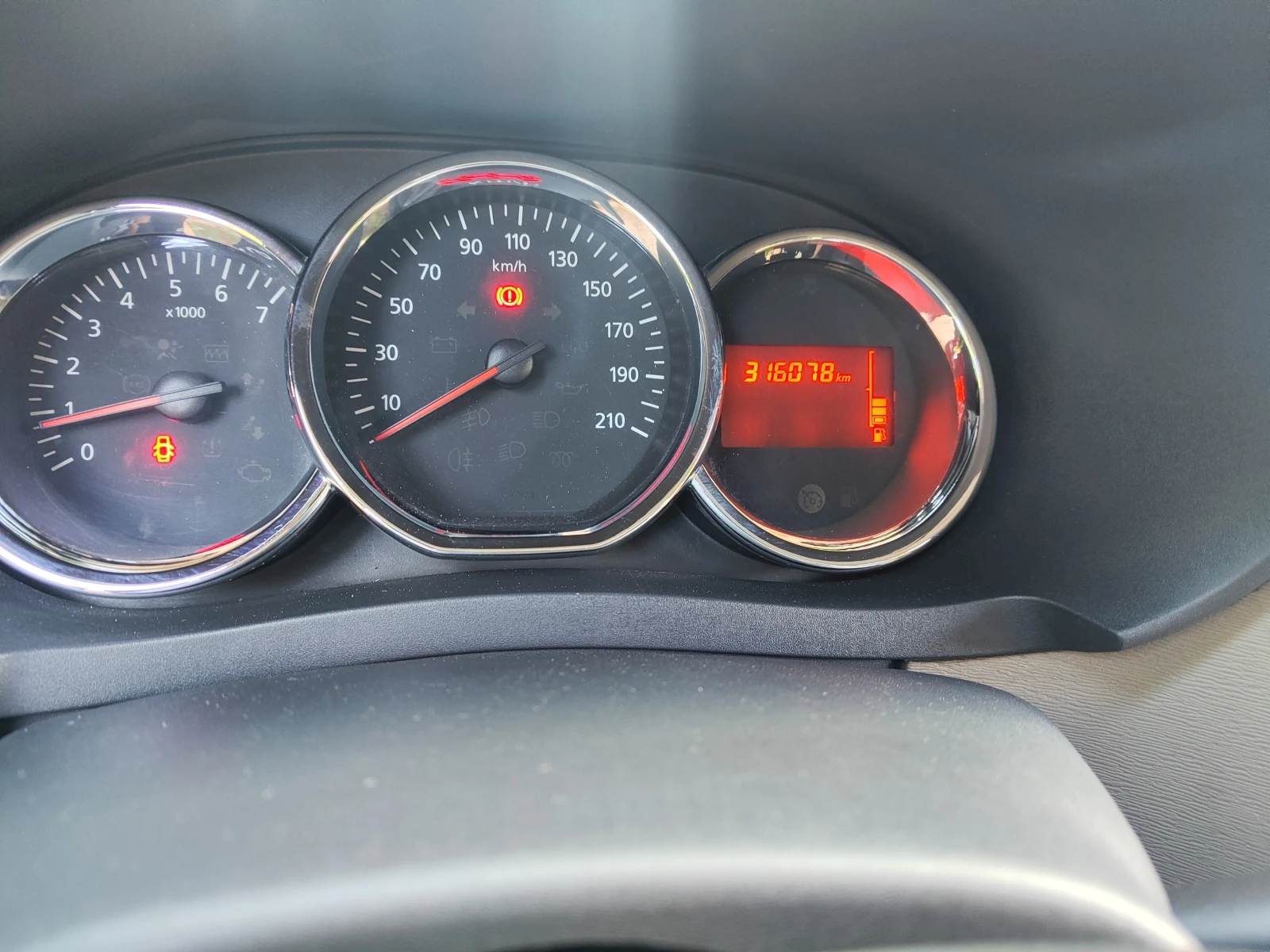 Dacia Dokker 1, 5dci 90k.c, снимка 14 - Автомобили и джипове - 54917507