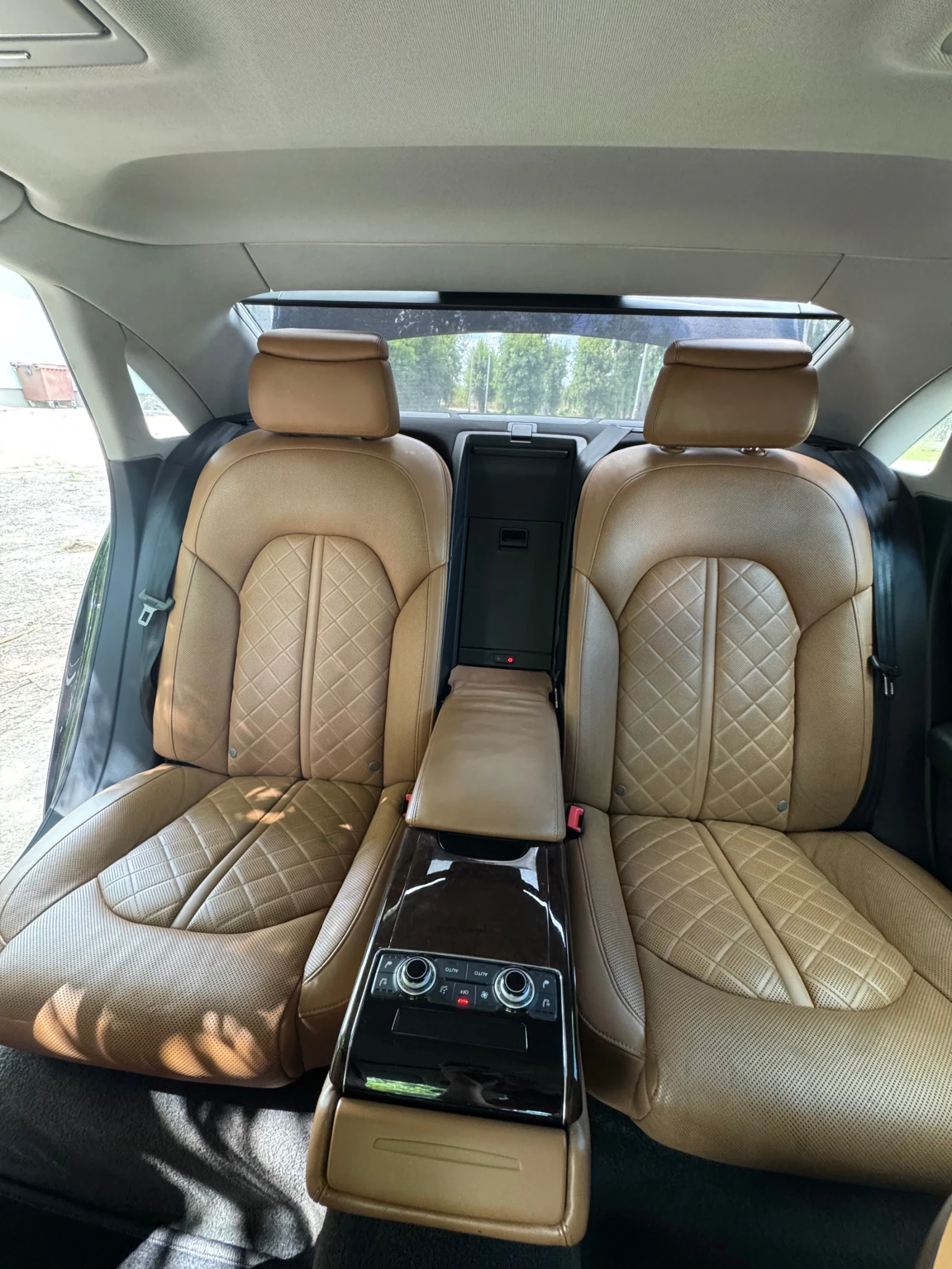 Audi A8 4.2tdi Long V8T, снимка 10 - Автомобили и джипове - 54972954