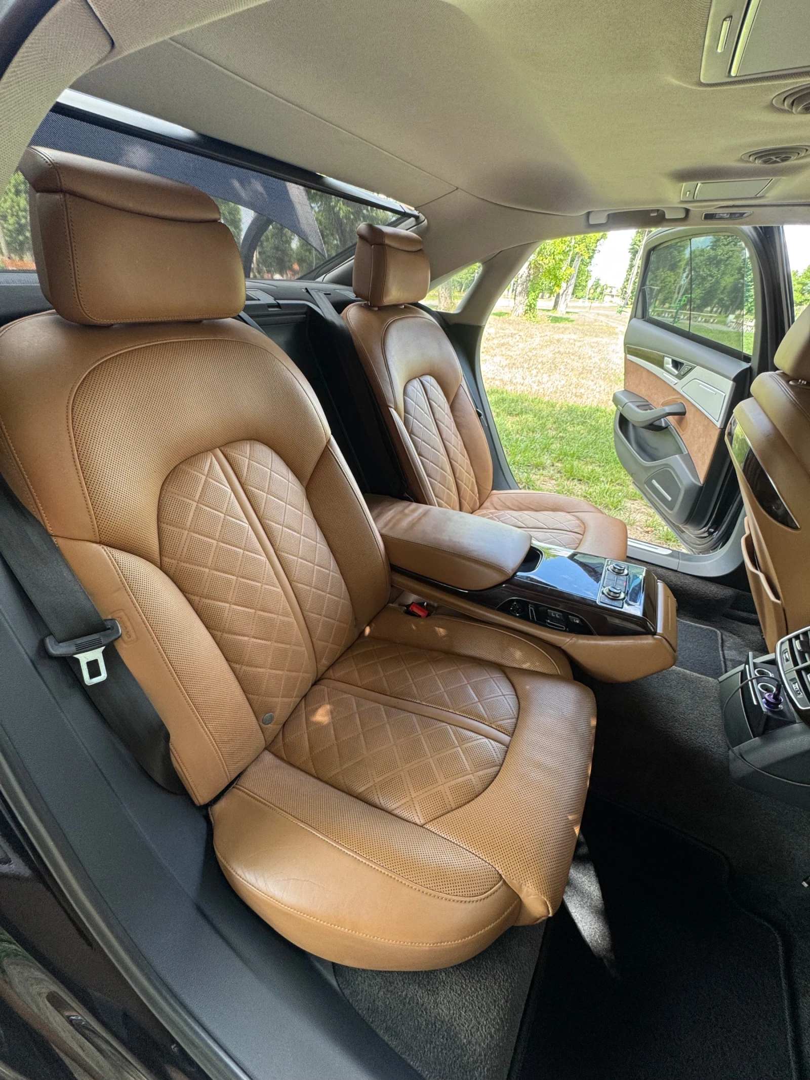 Audi A8 4.2tdi Long V8T, снимка 12 - Автомобили и джипове - 54972954