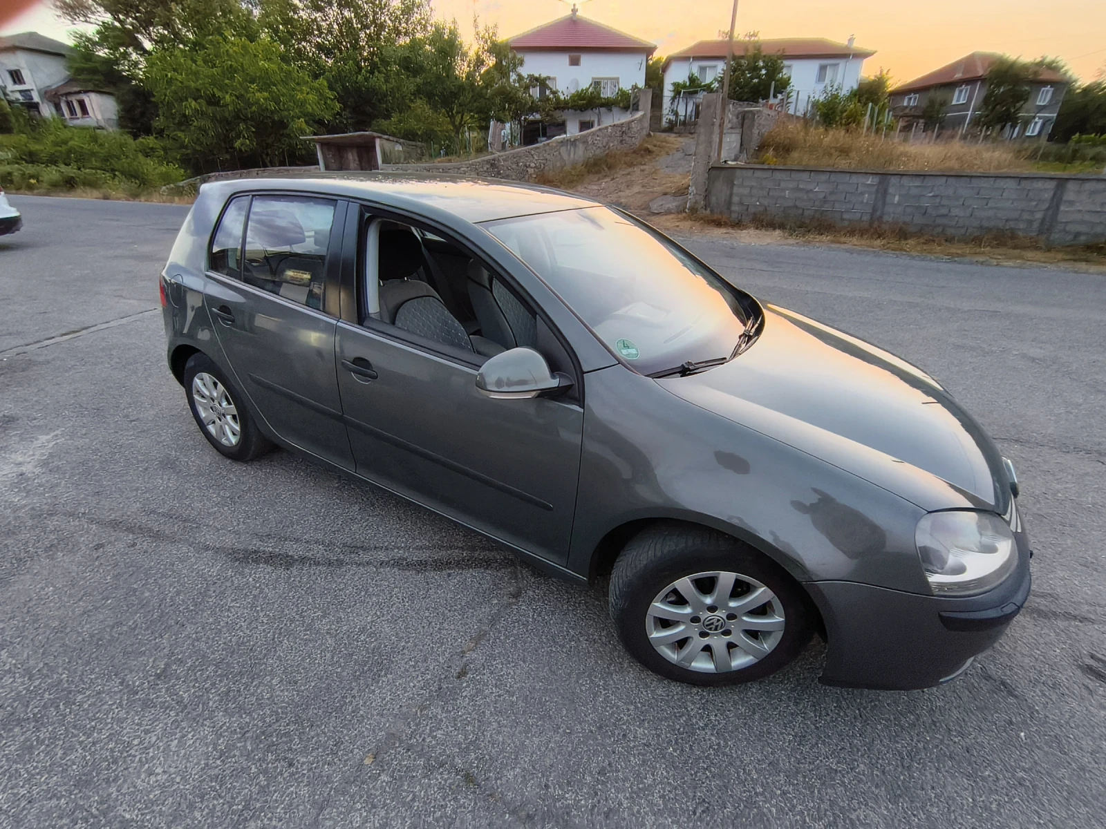 VW Golf, снимка 9 - Автомобили и джипове - 55179387