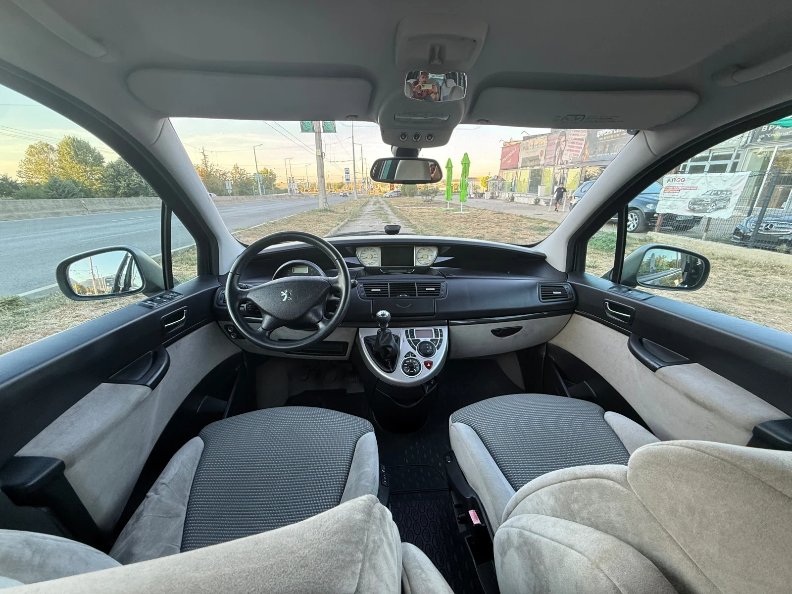 Peugeot 807 Ван, снимка 8 - Автомобили и джипове - 55993513