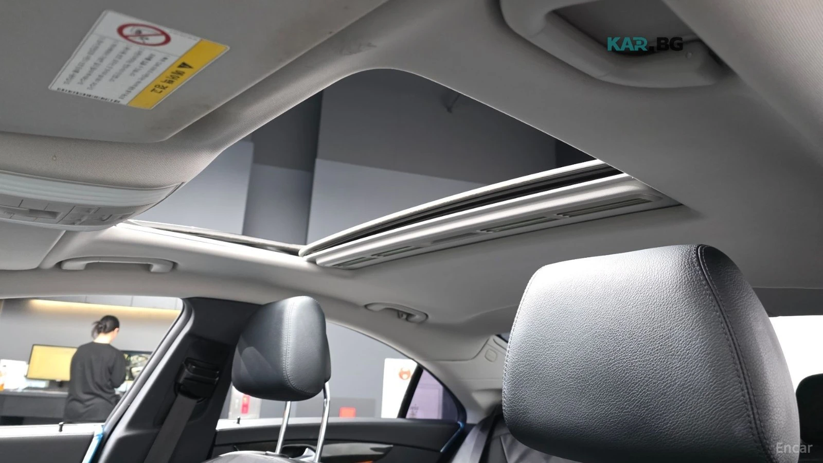 Mercedes-Benz CLS 350 КОЖА* ПОДГРЕВ* ОБДУХВАНЕ* НАВИ* ПАНОРАМА* , снимка 17 - Автомобили и джипове - 56046439