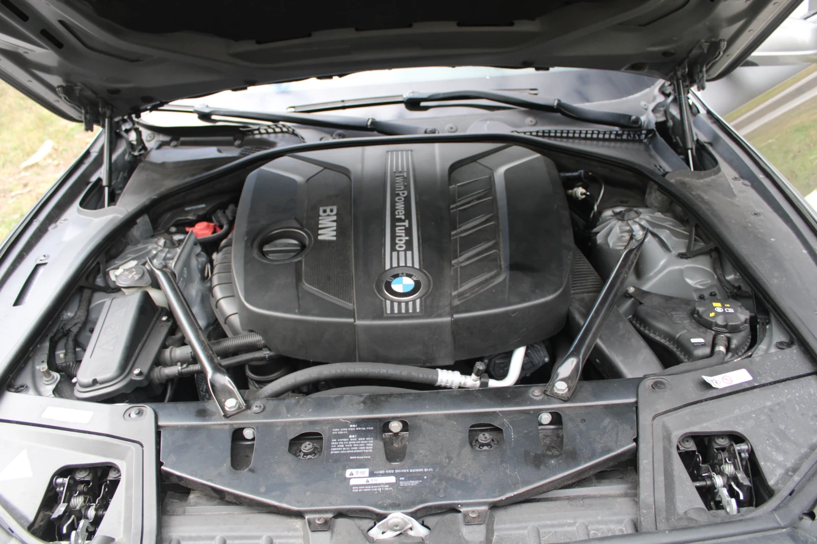 BMW 520 F10 m packet full, снимка 5 - Автомобили и джипове - 56464583