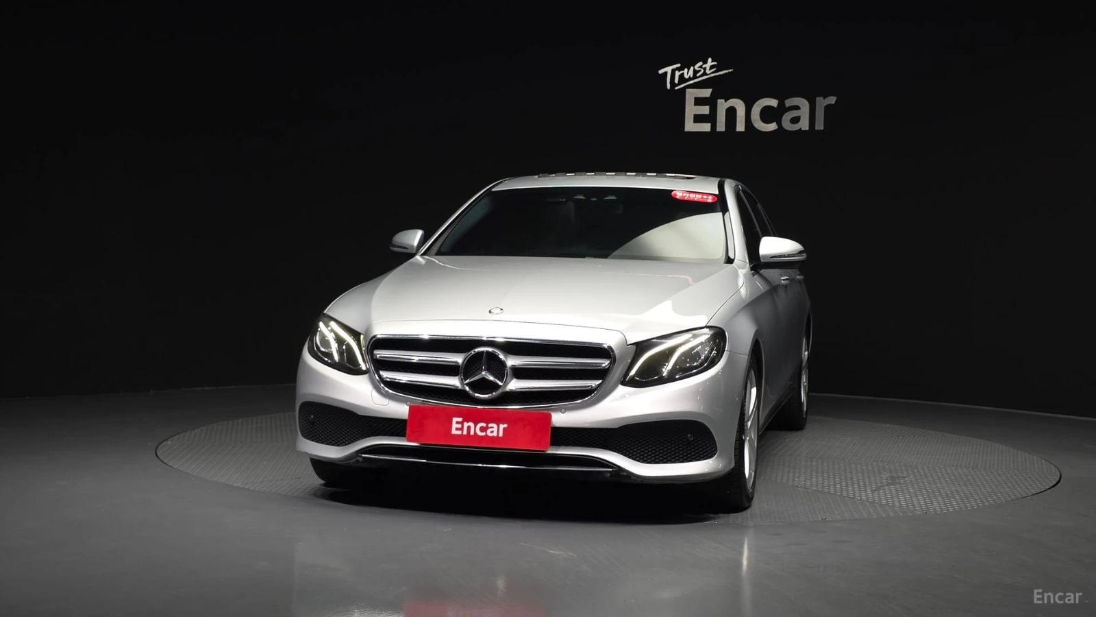 Mercedes-Benz E 200 Avantgarde * ����������* * ���� �� ��*  | Mobile.bg � ����������� 2