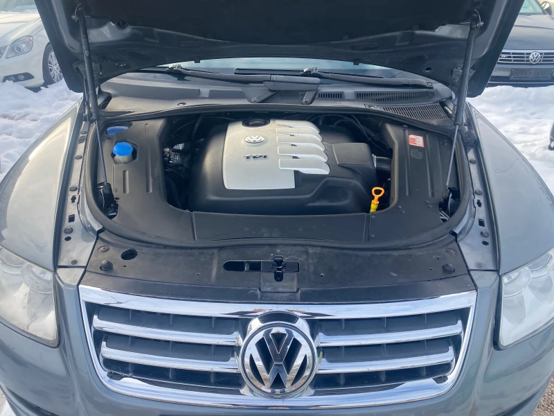 VW Touareg 2.5TDi, АВТОМАТ, ПРУЖИНИ, НАВИ, ЛЮК, КОЖА, ПОДГР, , снимка 15 - Автомобили и джипове - 48693716