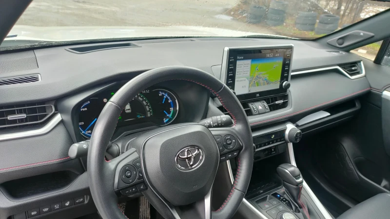 Toyota Rav4, снимка 4 - Автомобили и джипове - 52450296