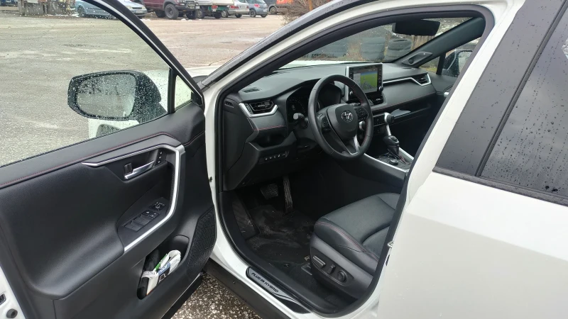 Toyota Rav4, снимка 5 - Автомобили и джипове - 52450296