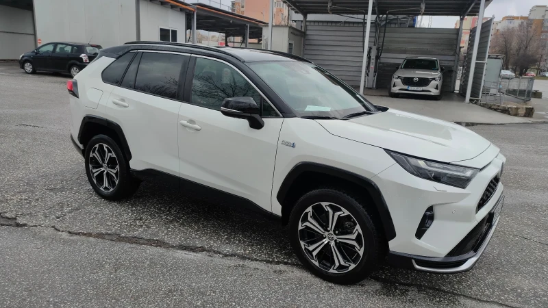 Toyota Rav4, снимка 7 - Автомобили и джипове - 52450296