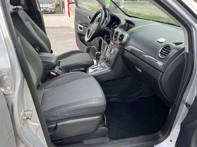 Opel Antara 2.0VCDI 150кс 4Х4 АВТОПИЛОТ АВТОМАТ, снимка 11 - Автомобили и джипове - 51762541