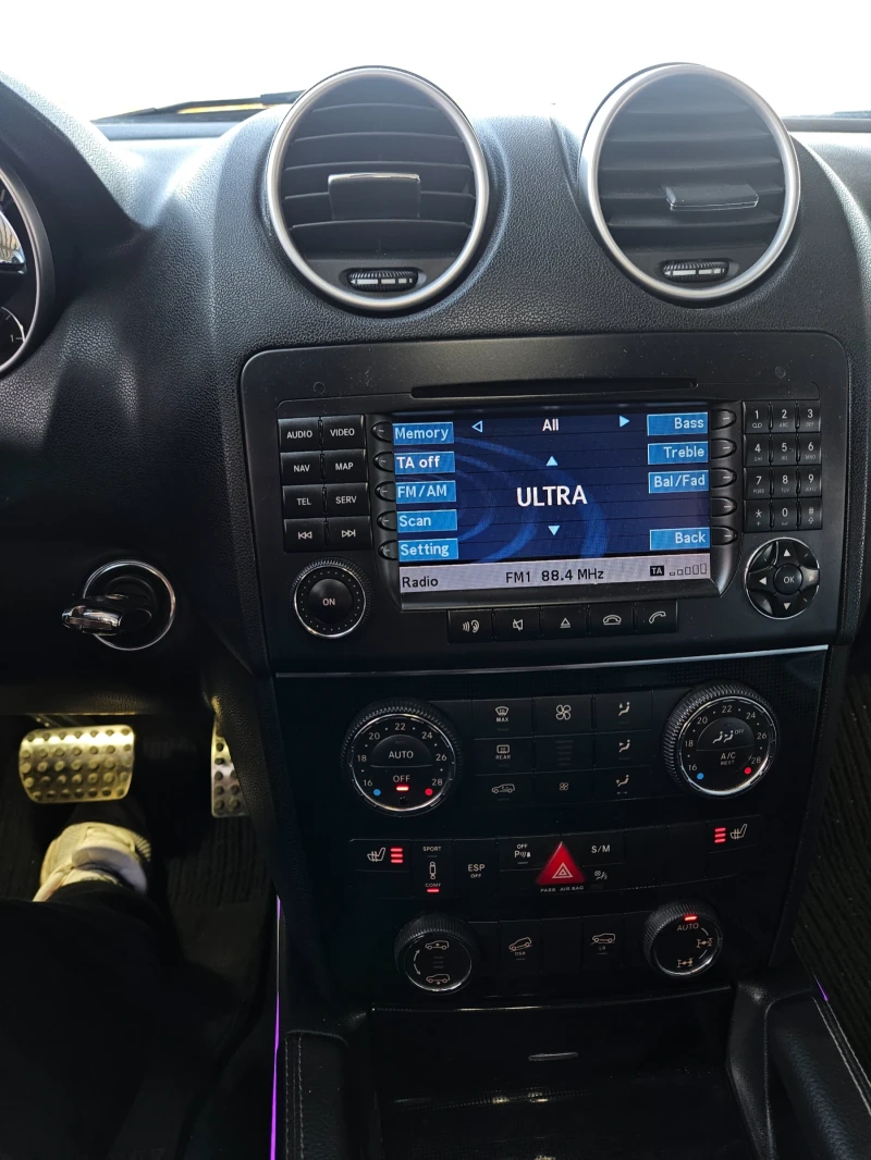 Mercedes-Benz ML 350 Дистроник , снимка 15 - Автомобили и джипове - 52568025