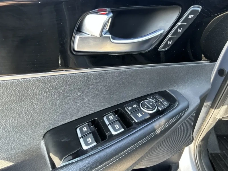 Kia Sorento SX ПОДГРЕВ* ОБДУХВАНЕ* PANO* 360CAM* BLINDSPOT* , снимка 10 - Автомобили и джипове - 52569428