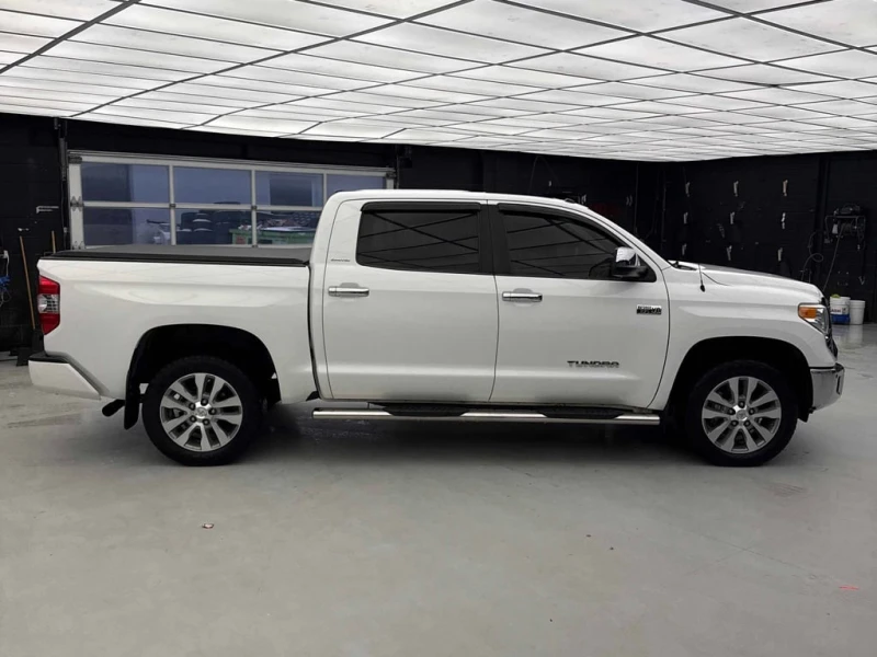 Toyota Tundra * Limited * CARFAX * БЕЗ ПЪРВОНАЧАЛНА ВНОСКА, снимка 3 - Автомобили и джипове - 52972975