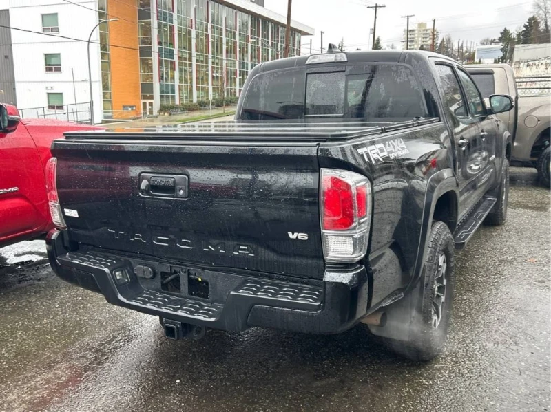 Toyota Tacoma * 4x4 Double Cab SB * CARFAX * БЕЗ ПЪРВОНАЧАЛНА ВН, снимка 9 - Автомобили и джипове - 53024096