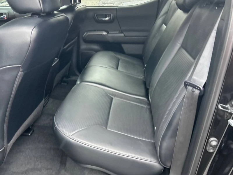 Toyota Tacoma * 4x4 Double Cab SB * CARFAX * БЕЗ ПЪРВОНАЧАЛНА ВН, снимка 7 - Автомобили и джипове - 53024096