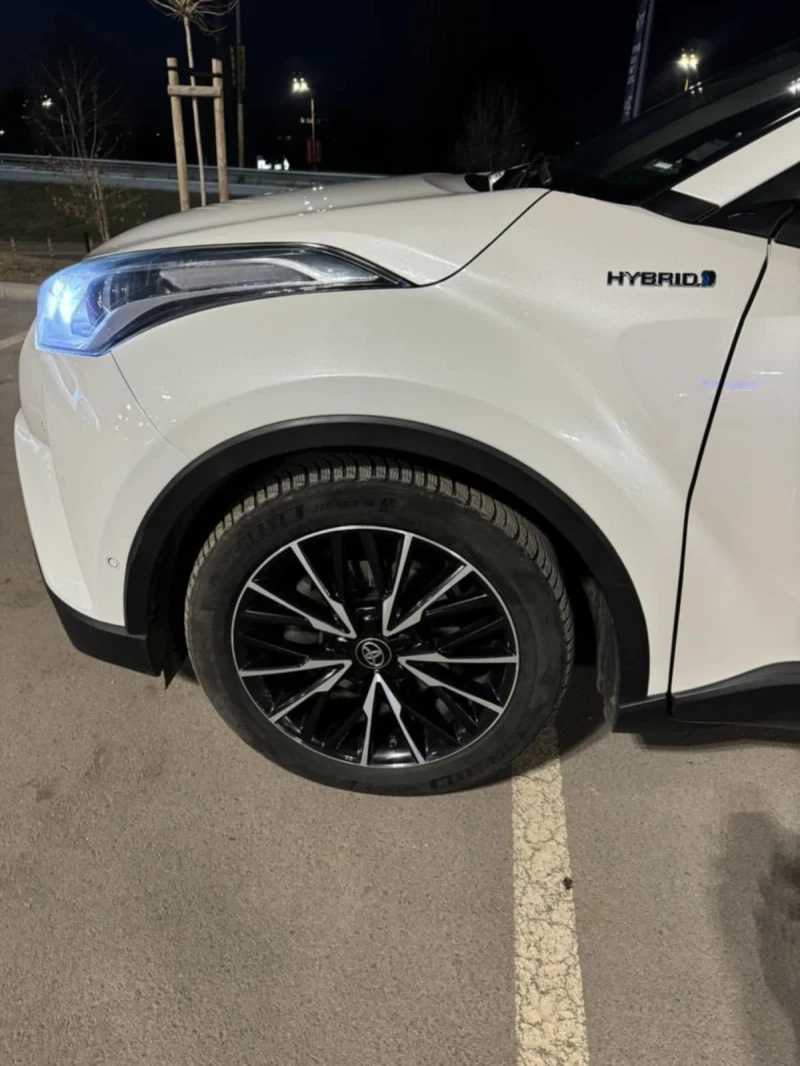Toyota C-HR, снимка 5 - Автомобили и джипове - 53525408