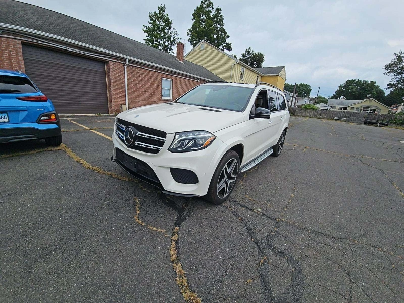 Mercedes-Benz GLS 500 AMG* DISTRONIK* МАСАЖ* ОБДУХ* 7МЕСТА* HARMAN* LANE - 41700 лв. - 23274445 1
