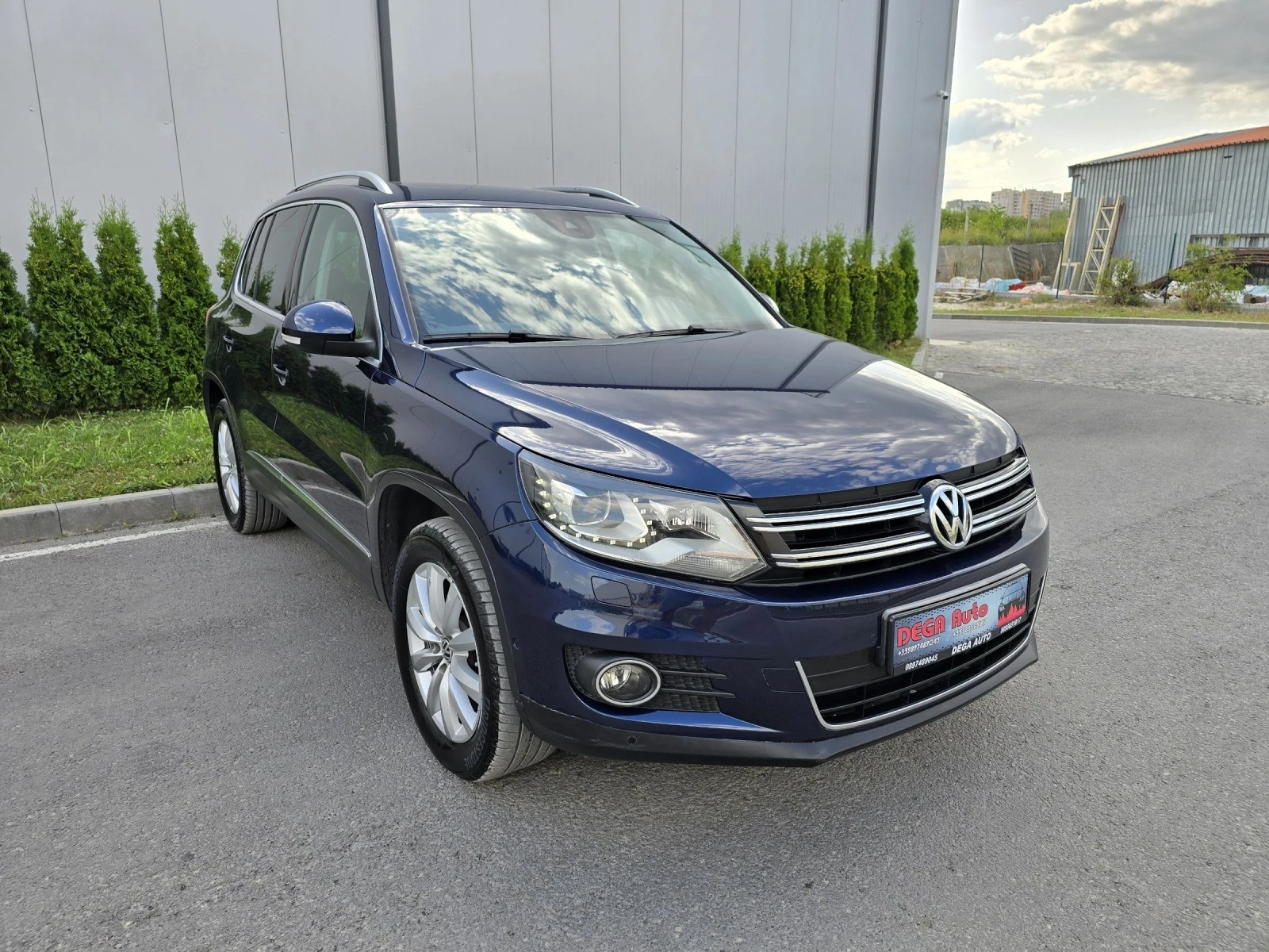 VW Tiguan 2.0tdi 140k * Full * Assist Lane * Панорама * Кожа - [1] 