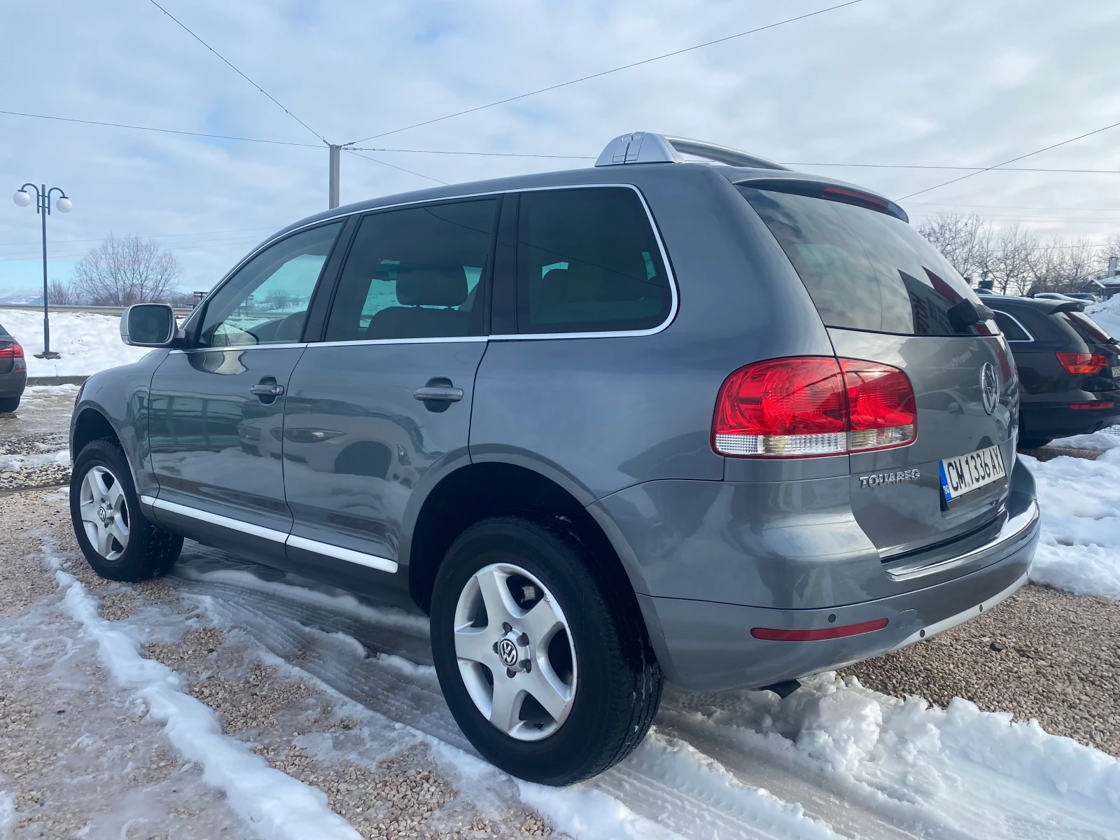 VW Touareg 2.5TDi, АВТОМАТ, ПРУЖИНИ, НАВИ, ЛЮК, КОЖА, ПОДГР,  - изображение 5