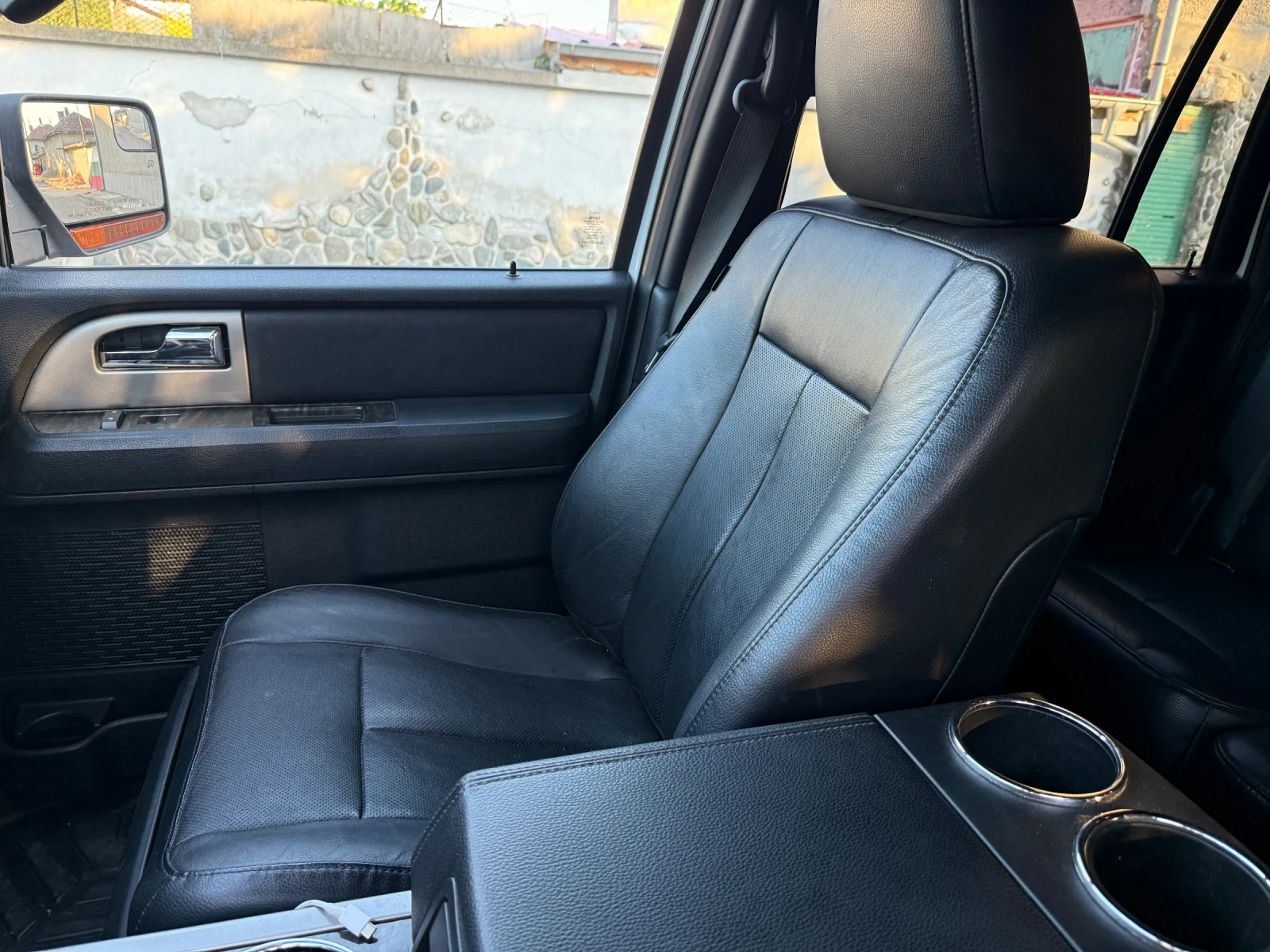Ford Expedition  - изображение 7