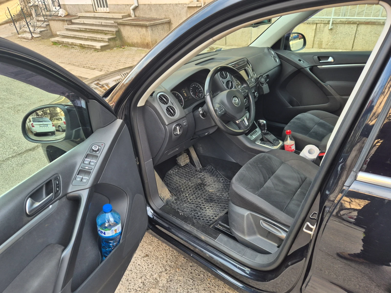 VW Tiguan, снимка 9 - Автомобили и джипове - 53725046