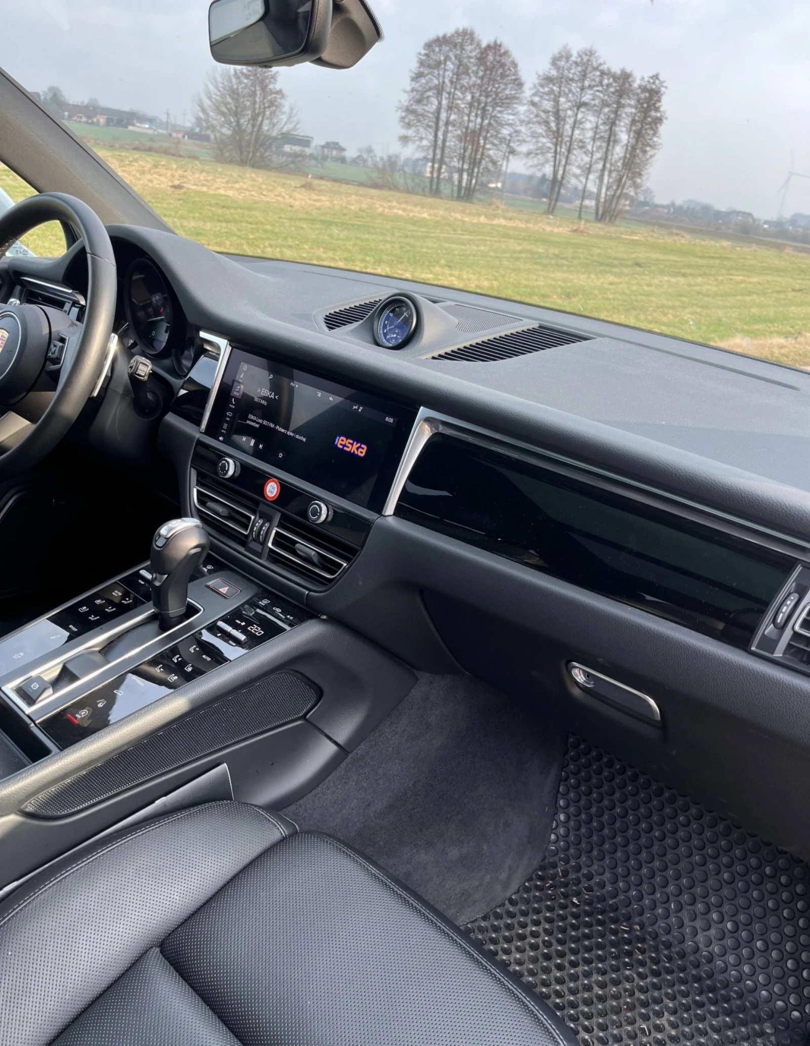 Porsche Macan Macan T на части, снимка 10 - Автомобили и джипове - 53956406