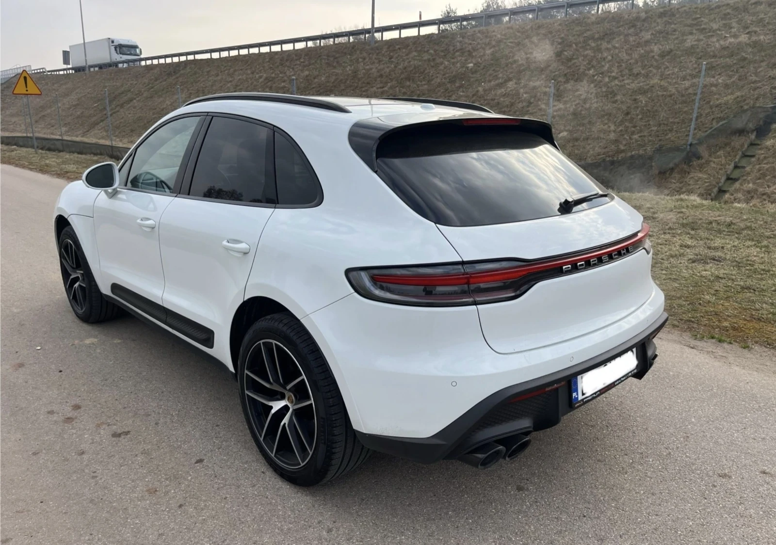 Porsche Macan Macan T на части, снимка 4 - Автомобили и джипове - 53956406