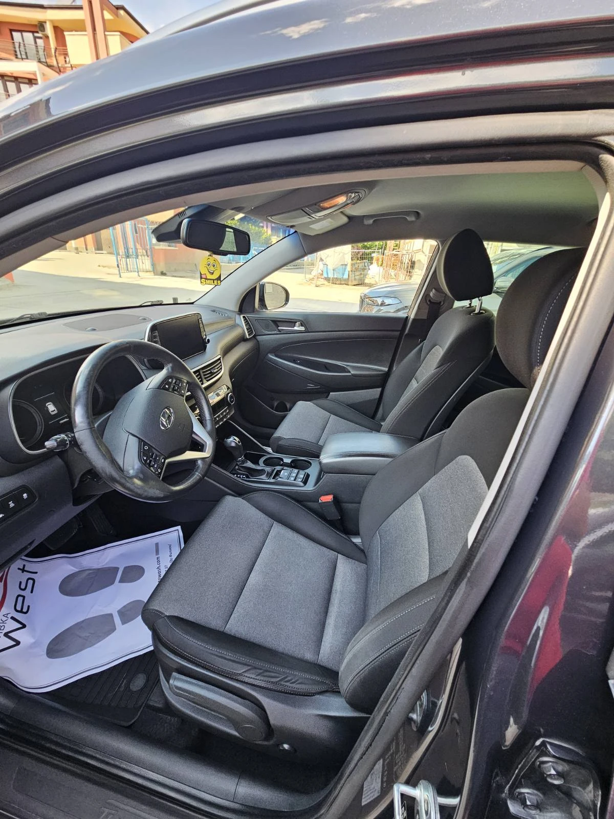 Hyundai Tucson 2.0 CRDi 4x4 automaric, снимка 5 - Автомобили и джипове - 55343890