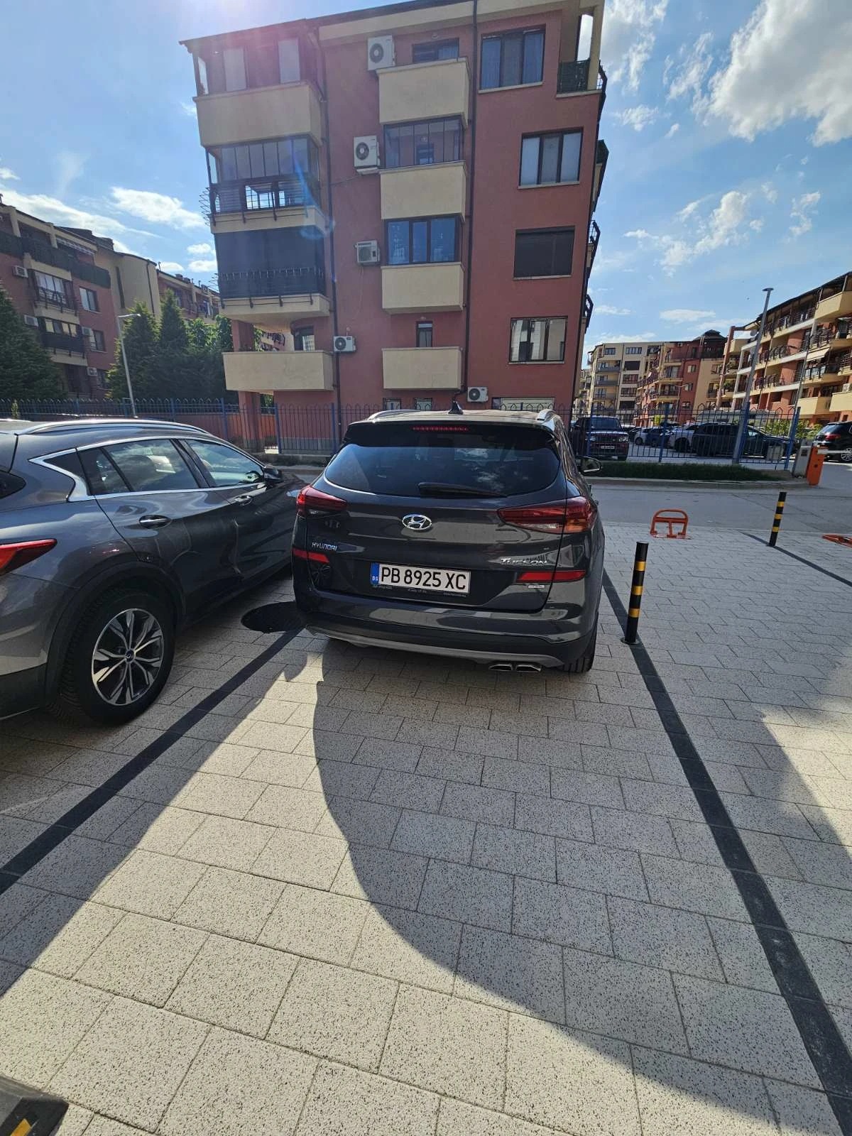Hyundai Tucson 2.0 CRDi 4x4 automaric, снимка 4 - Автомобили и джипове - 55343890