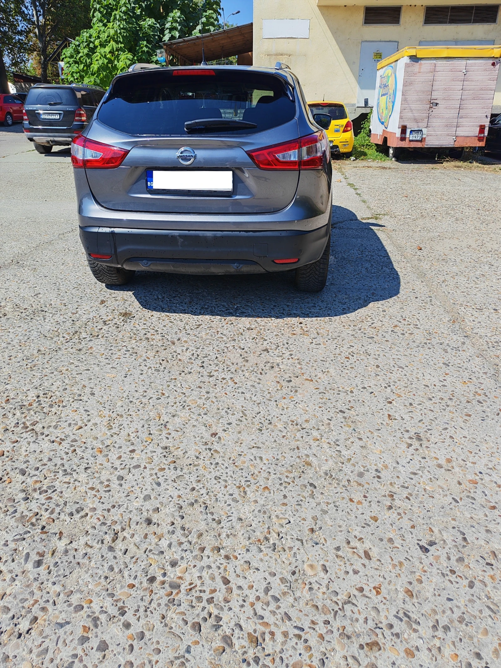Nissan Qashqai, снимка 4 - Автомобили и джипове - 55940279