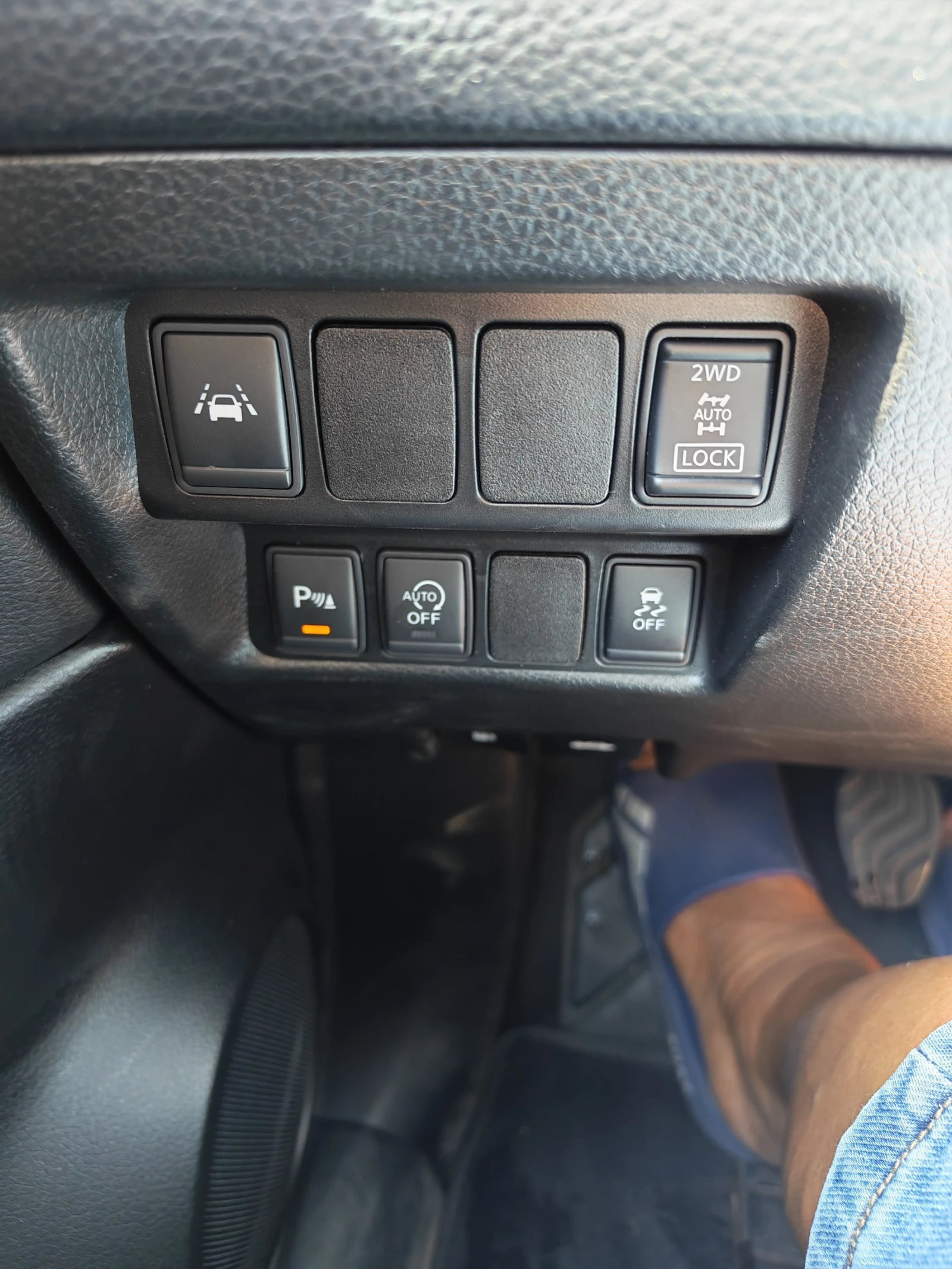 Nissan Qashqai, снимка 10 - Автомобили и джипове - 55940279