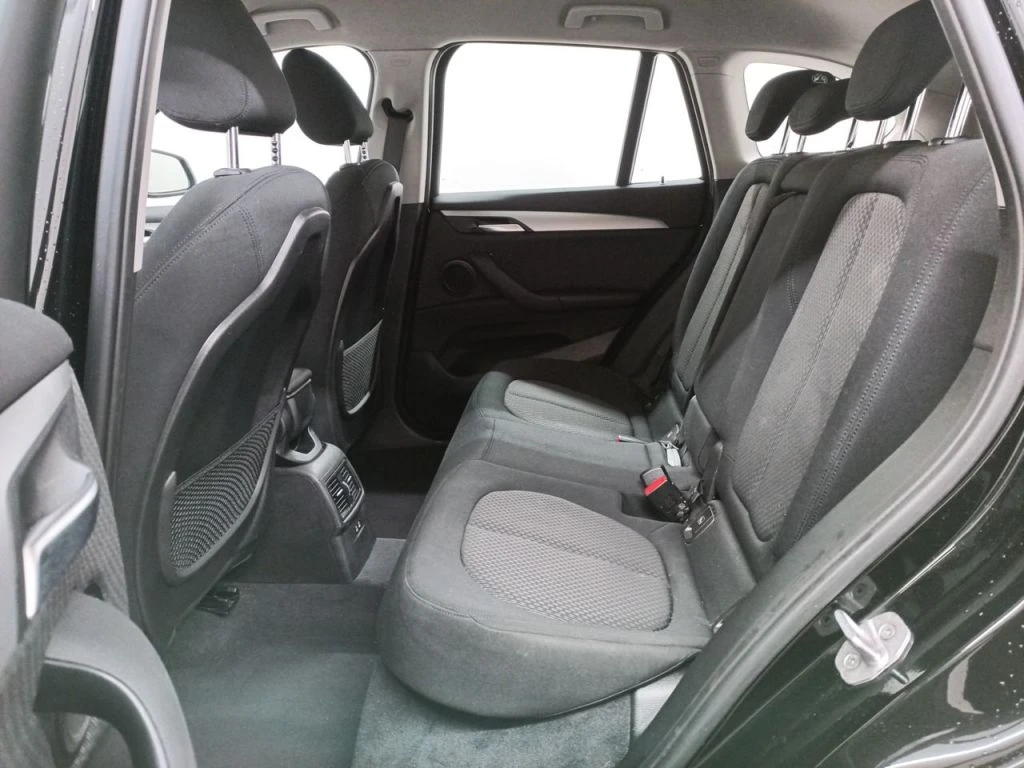 BMW X1 xDrive25e Navi LED, снимка 8 - Автомобили и джипове - 56288959