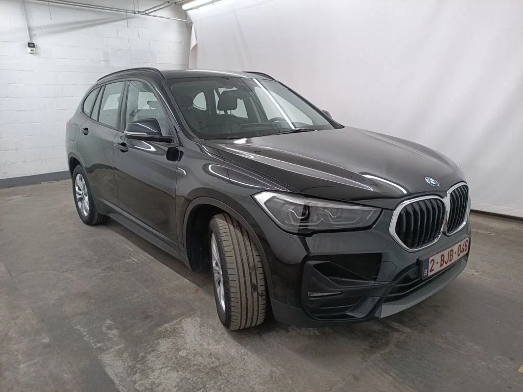 BMW X1 xDrive25e Navi LED, снимка 3 - Автомобили и джипове - 56288959