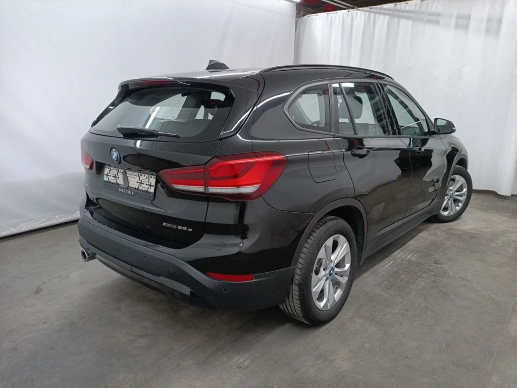 BMW X1 xDrive25e Navi LED, снимка 6 - Автомобили и джипове - 56288959