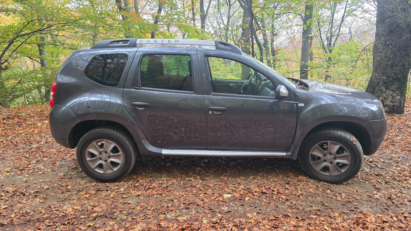 Dacia Duster, снимка 5 - Автомобили и джипове - 56547278