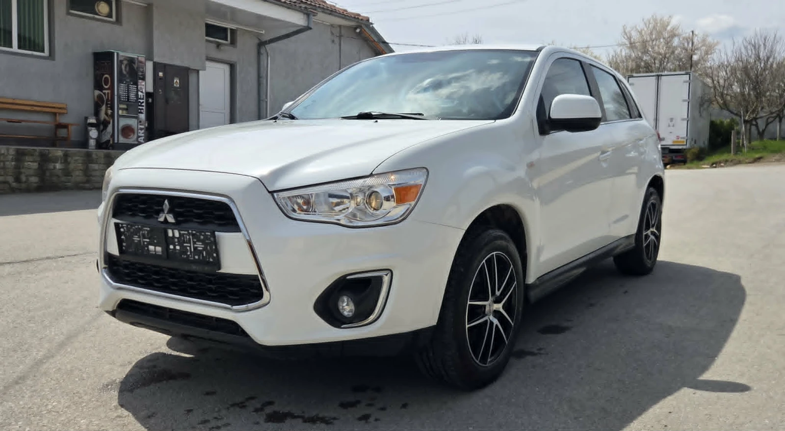 Mitsubishi ASX