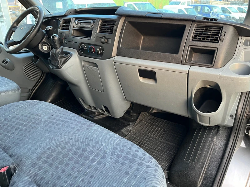 Ford Transit 2.2TDCI Климатик 9места, снимка 10 - Бусове и автобуси - 43673735