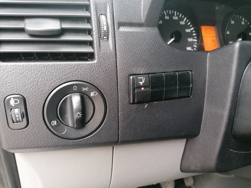 Mercedes-Benz Sprinter 319 319 фургон с падащ борд и странична врата, снимка 8 - Бусове и автобуси - 53225960