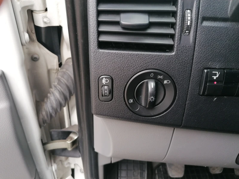 Mercedes-Benz Sprinter 319 319 фургон с падащ борд и странична врата, снимка 9 - Бусове и автобуси - 53225960