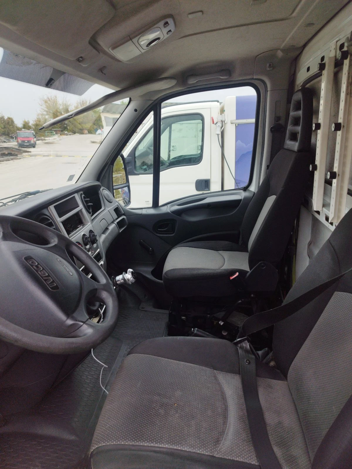 Iveco 35s11 Минусов - изображение 5