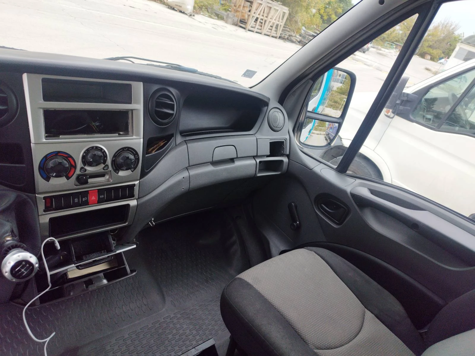 Iveco 35s11 Минусов - изображение 6