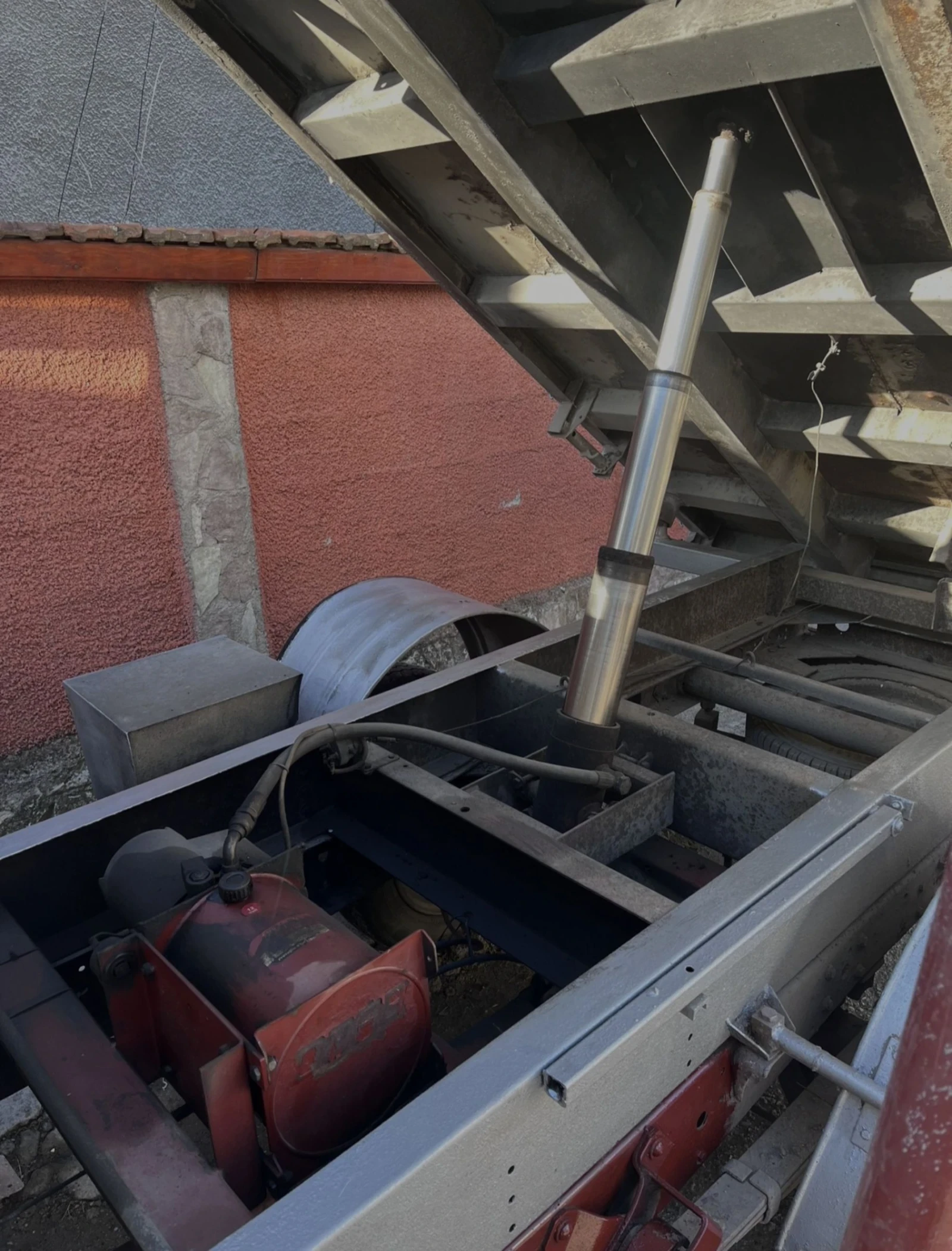 Iveco 3508  - изображение 7