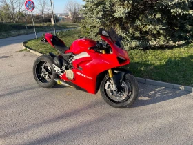     Ducati Panigale V4S