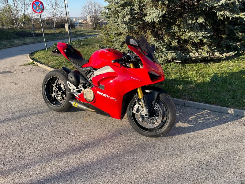 Ducati Panigale V4S, снимка 2 - Мотоциклети и мототехника - 49563248